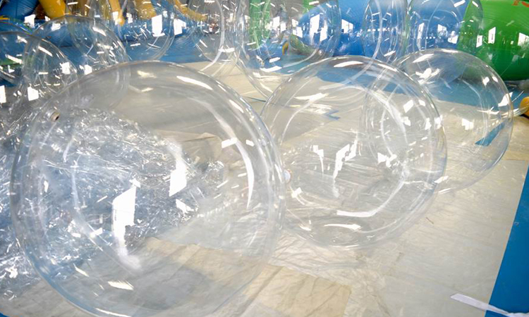 Ballons transparents lumineux