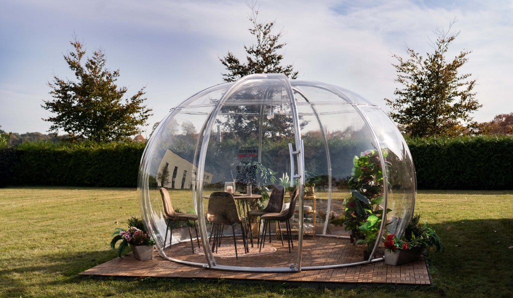 Igloo transparent en polycarbonate