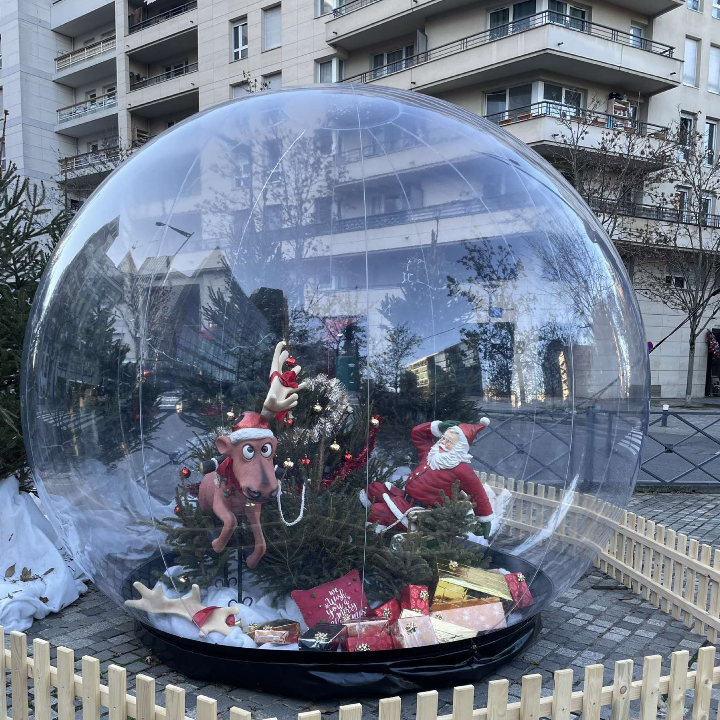 vitribulle - vitrine bulle pour le street marketing